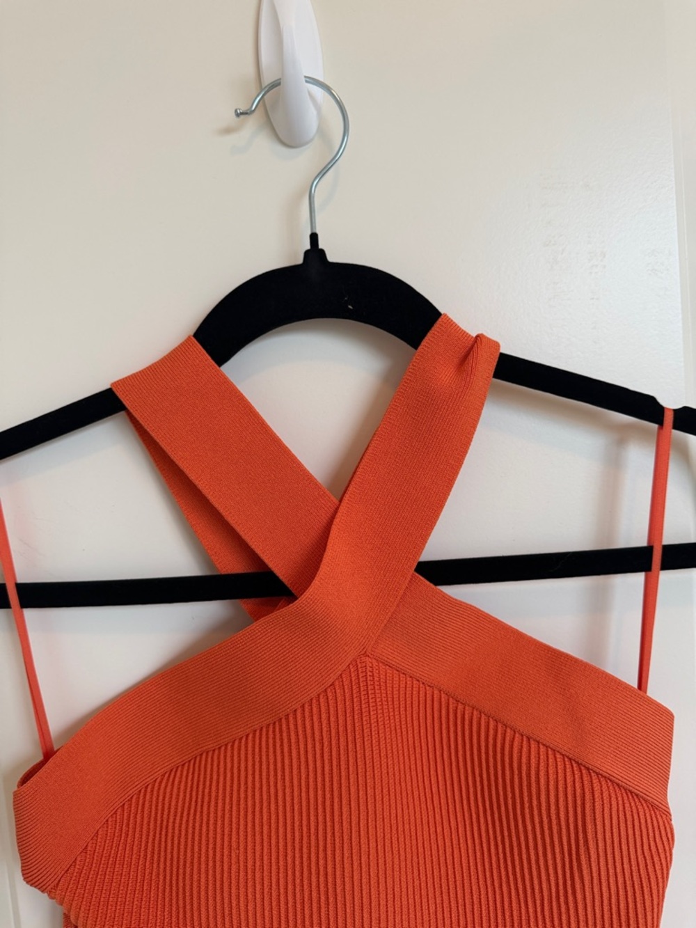 Aritzia Barton criss cross dress - Picture 2 of 4